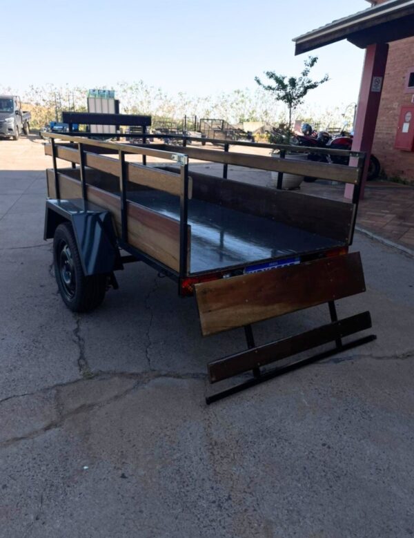 Carreta Fazendinha 2m x 1,10m